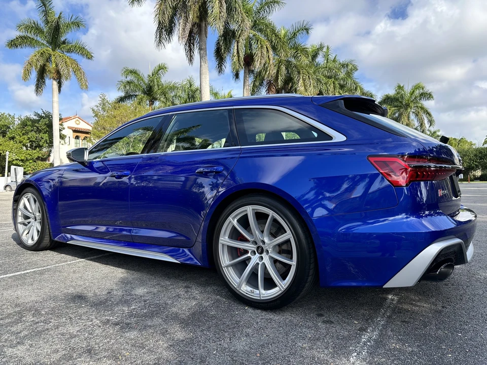 2022 Audi C8 RS6 - Image 8 of 31