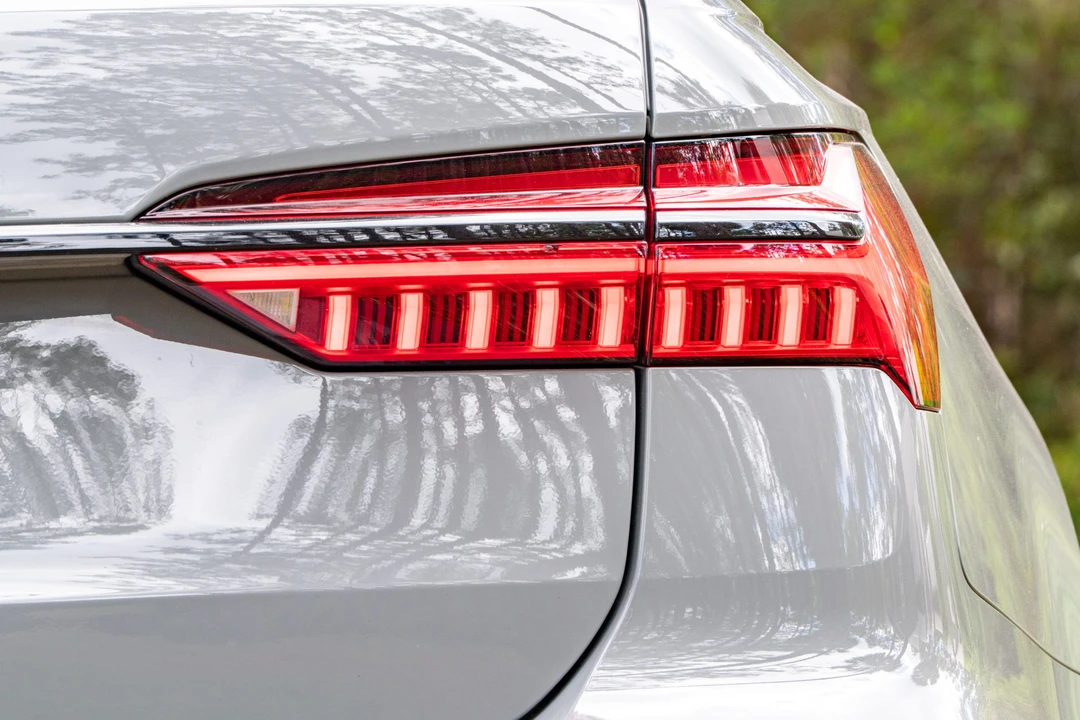 2022 Audi C8 RS6 - Image 19 of 31