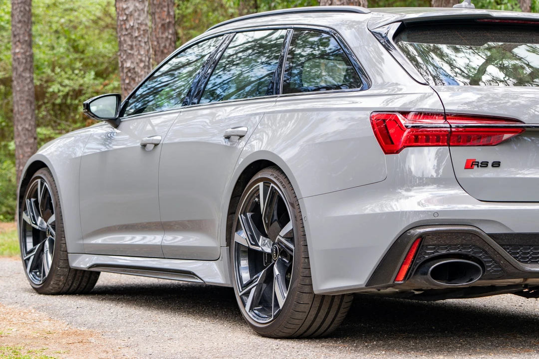 2022 Audi C8 RS6 - Image 16 of 31