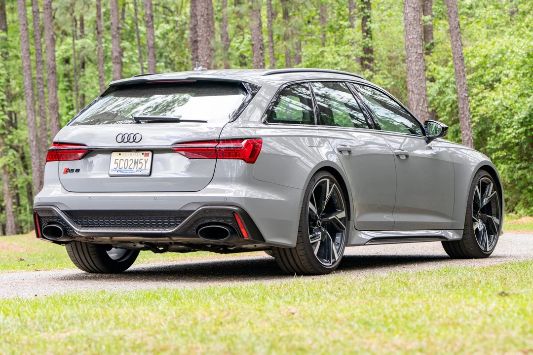 2022 Audi C8 RS6 - Image 8 of 31