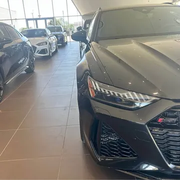 2022 Audi RS6 Avant Wagon 4D