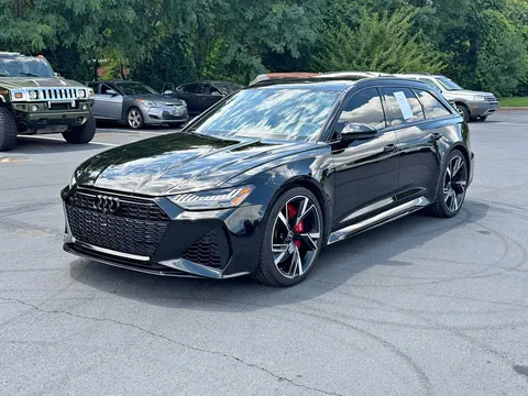 2022 Audi RS6 Avant Wagon 4D