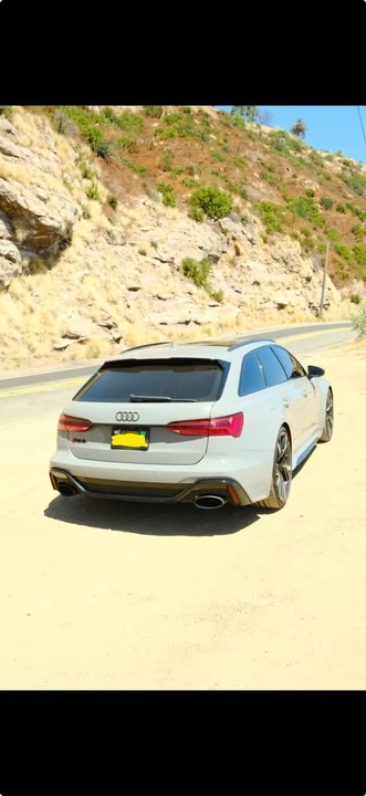 2022 Audi C8 RS6 - Image 3 of 8