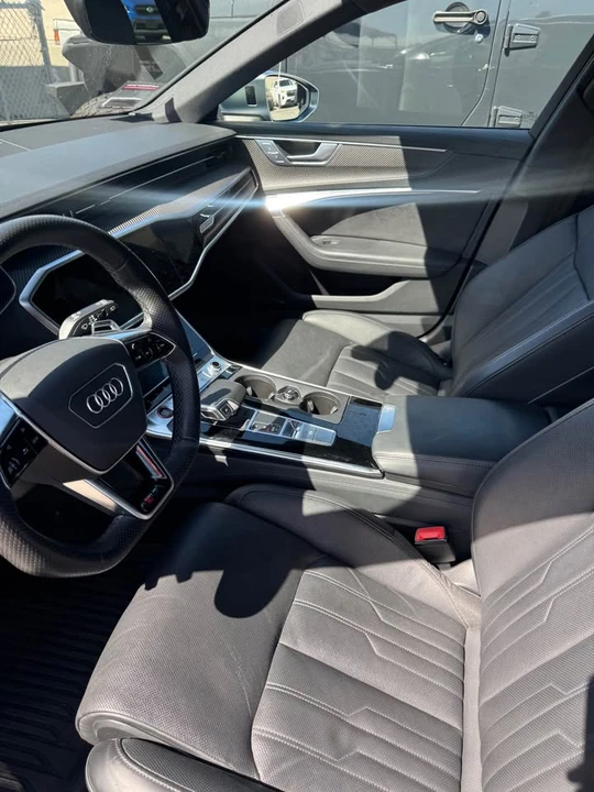 2022 Audi C8 RS6 - Image 3 of 4