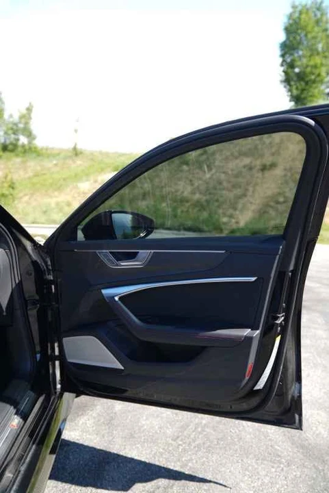 2022 Audi C8 RS6 - Image 15 of 17