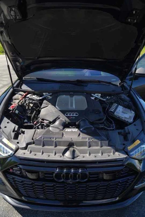 2022 Audi C8 RS6 - Image 17 of 17