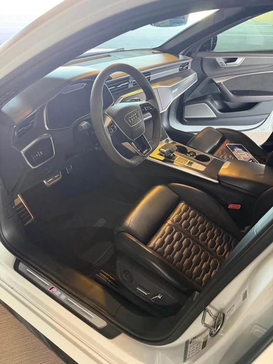 2022 Audi C8 RS6 - Image 12 of 15