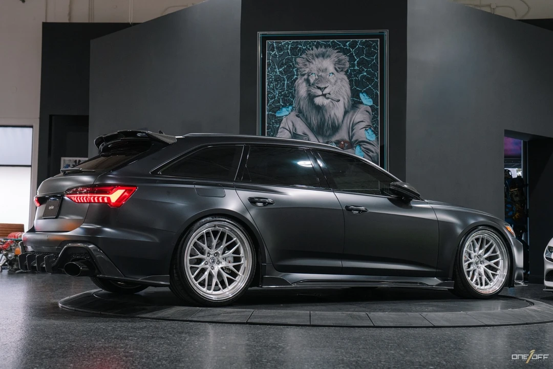 2022 Audi C8 RS6 - Image 8 of 12