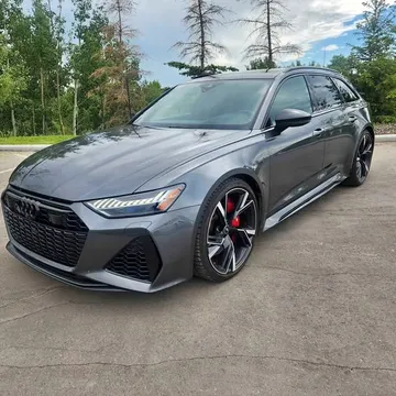 2022 Audi RS6 Avant Base