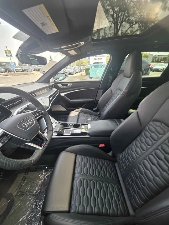 2022 Audi C8 RS6 - Image 7 of 10