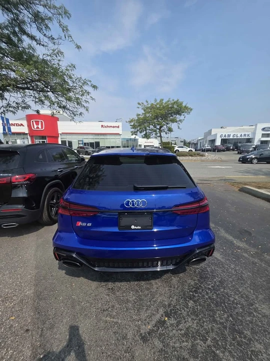 2022 Audi C8 RS6 - Image 5 of 10