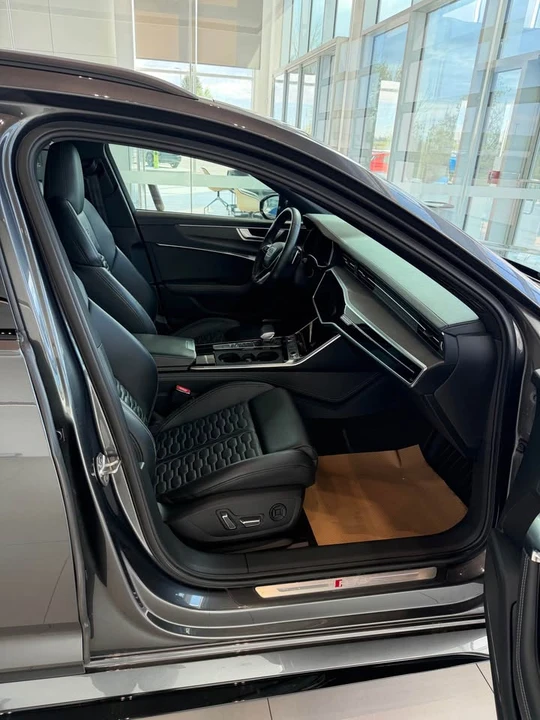 2022 Audi C8 RS6 - Image 13 of 13