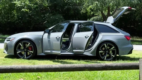 2022 Audi RS6 - Image 12 of 16