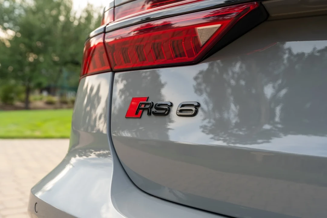 2022 Audi B9 A4 - Image 11 of 21