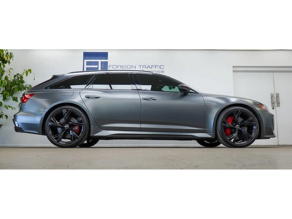 2022 Audi C8 RS6 - Image 28 of 31