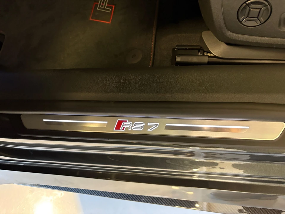 2022 Audi C8 RS7 - Image 24 of 31