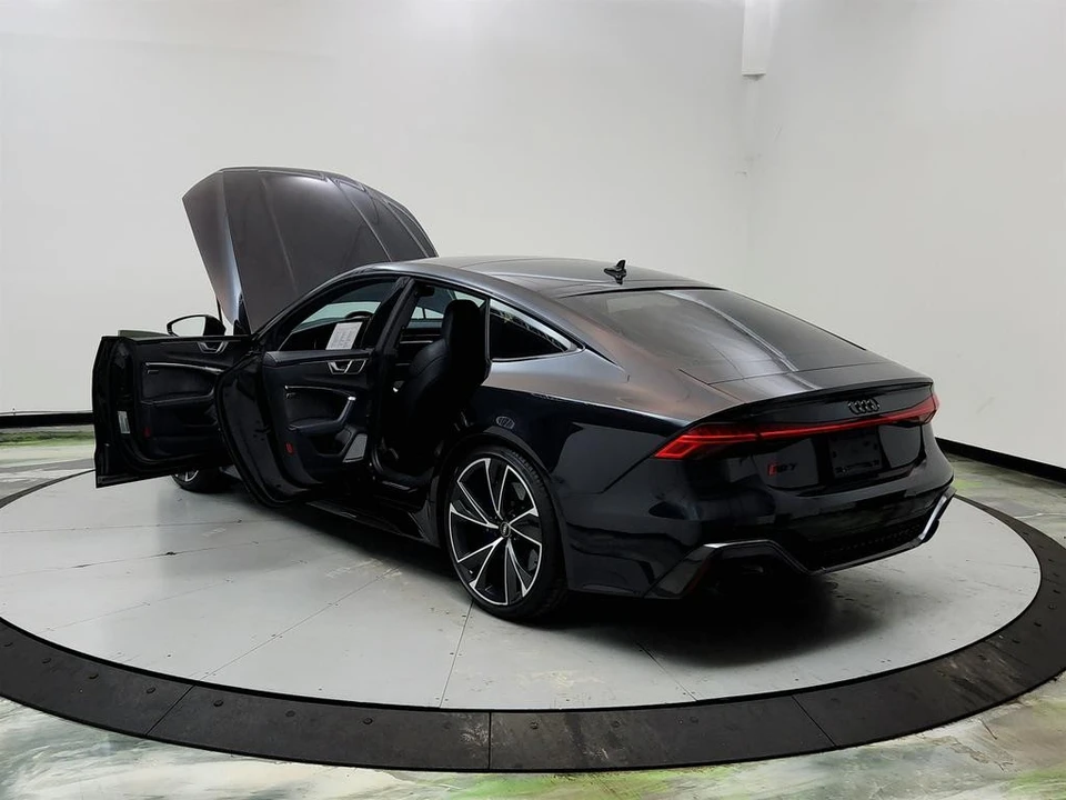 2022 Audi C8 RS7 - Image 12 of 31