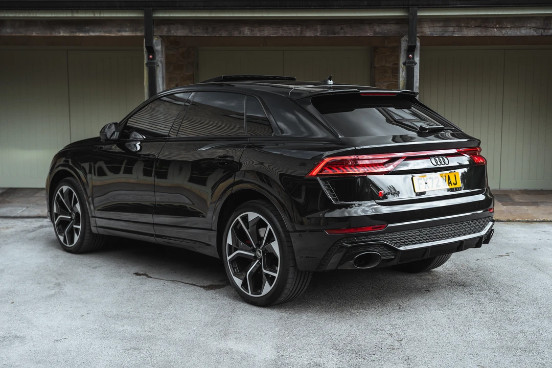 2022 Audi RS Q8 - Image 5 of 31