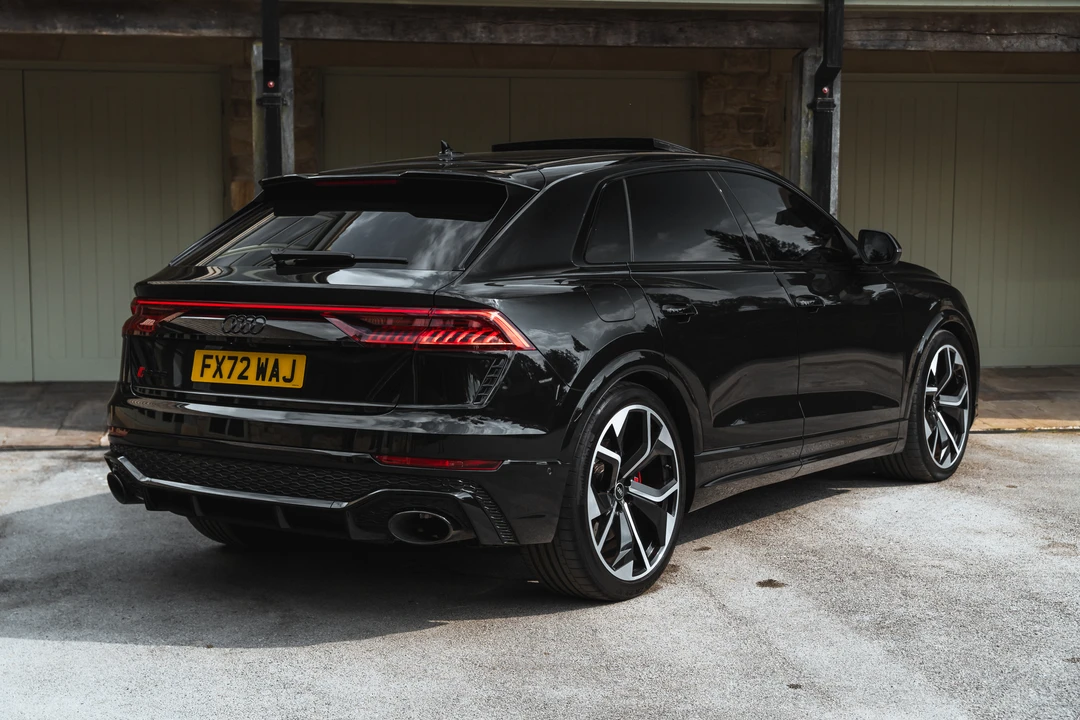 2022 Audi RS Q8 - Image 8 of 31