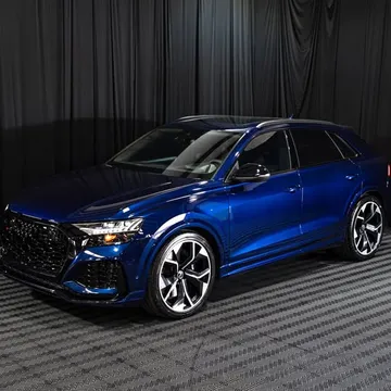 2022 Audi RSQ8