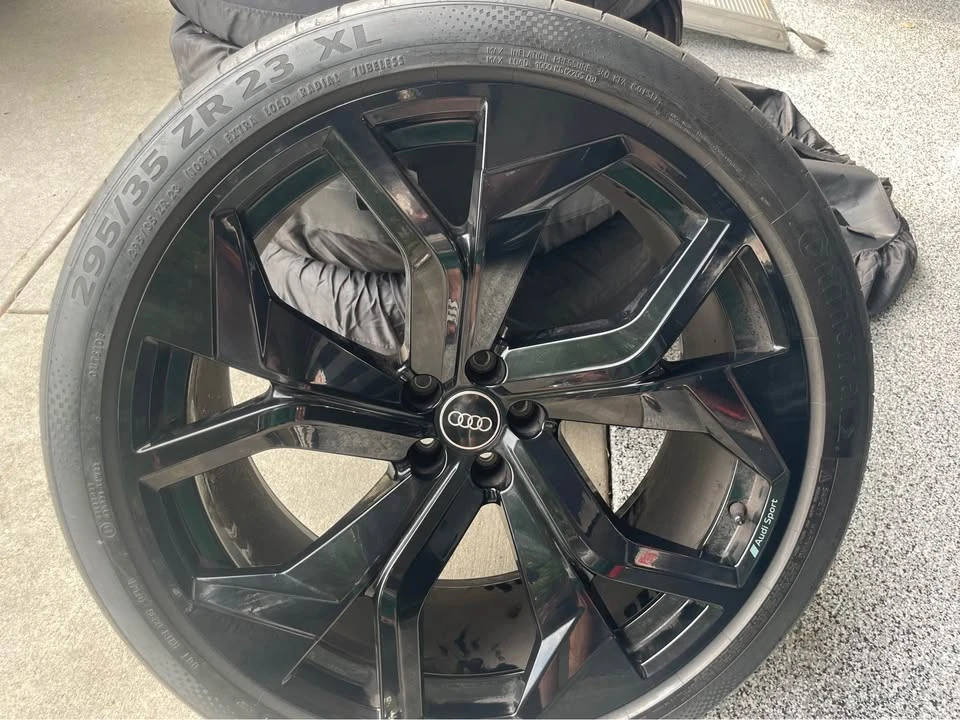 2022 Audi RS Q8 - Image 9 of 10