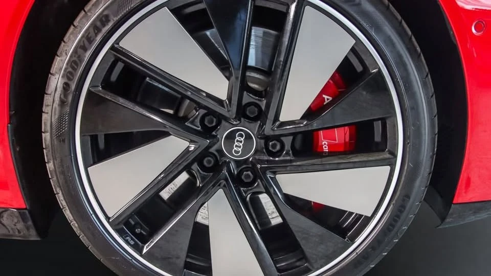 2022 Audi 8Y RS3 - Image 7 of 15