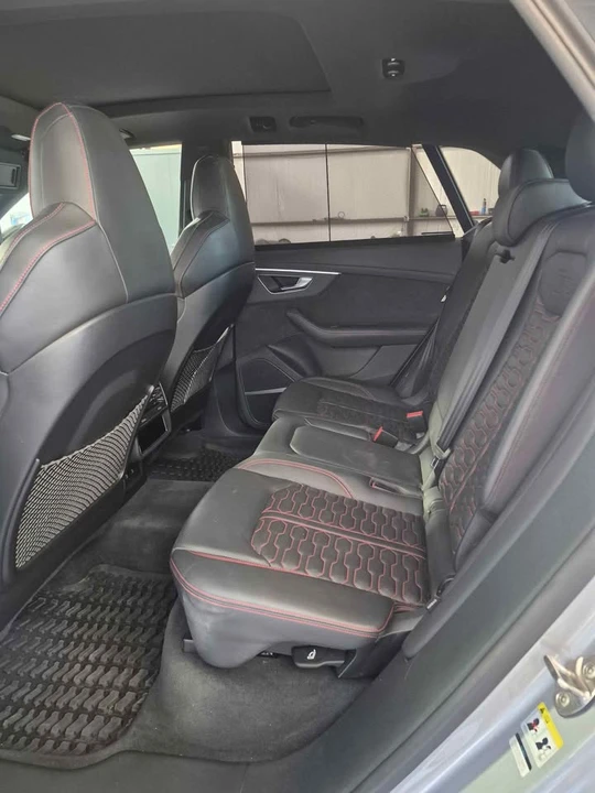2022 Audi RS Q8 - Image 9 of 10