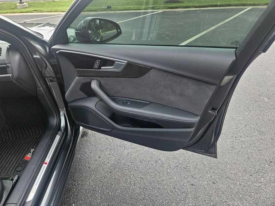 2022 Audi B9 S4 - Image 19 of 24