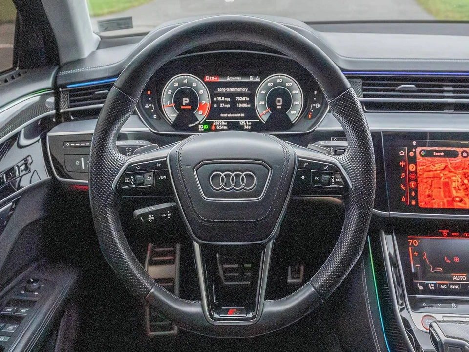 2022 Audi D5 S8 - Image 6 of 9