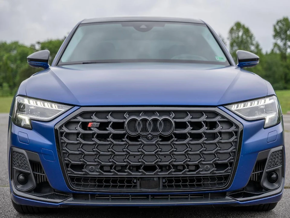 2022 Audi D5 S8 - Image 2 of 9