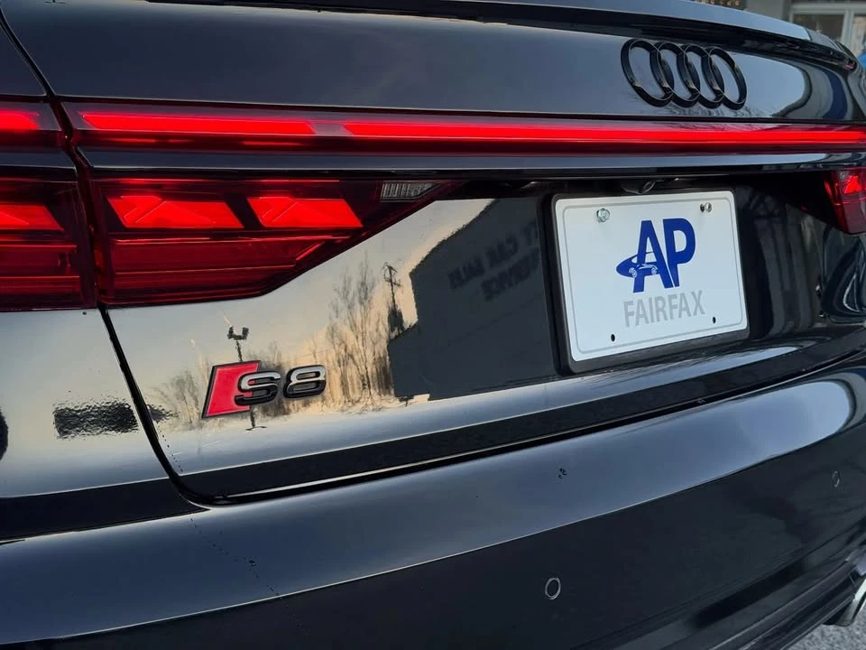 2022 Audi D5 S8 - Image 13 of 20