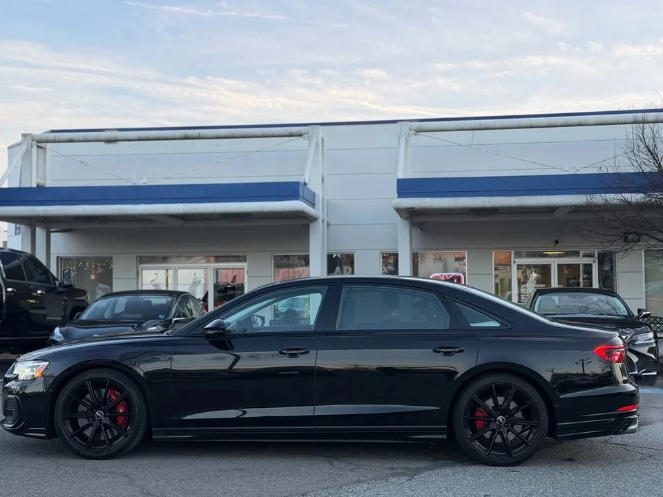 2022 Audi D5 S8 - Image 9 of 20