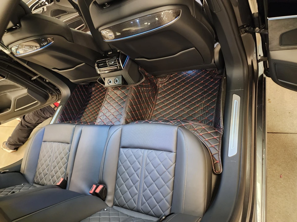 2022 Audi D5 S8 - Image 2 of 13