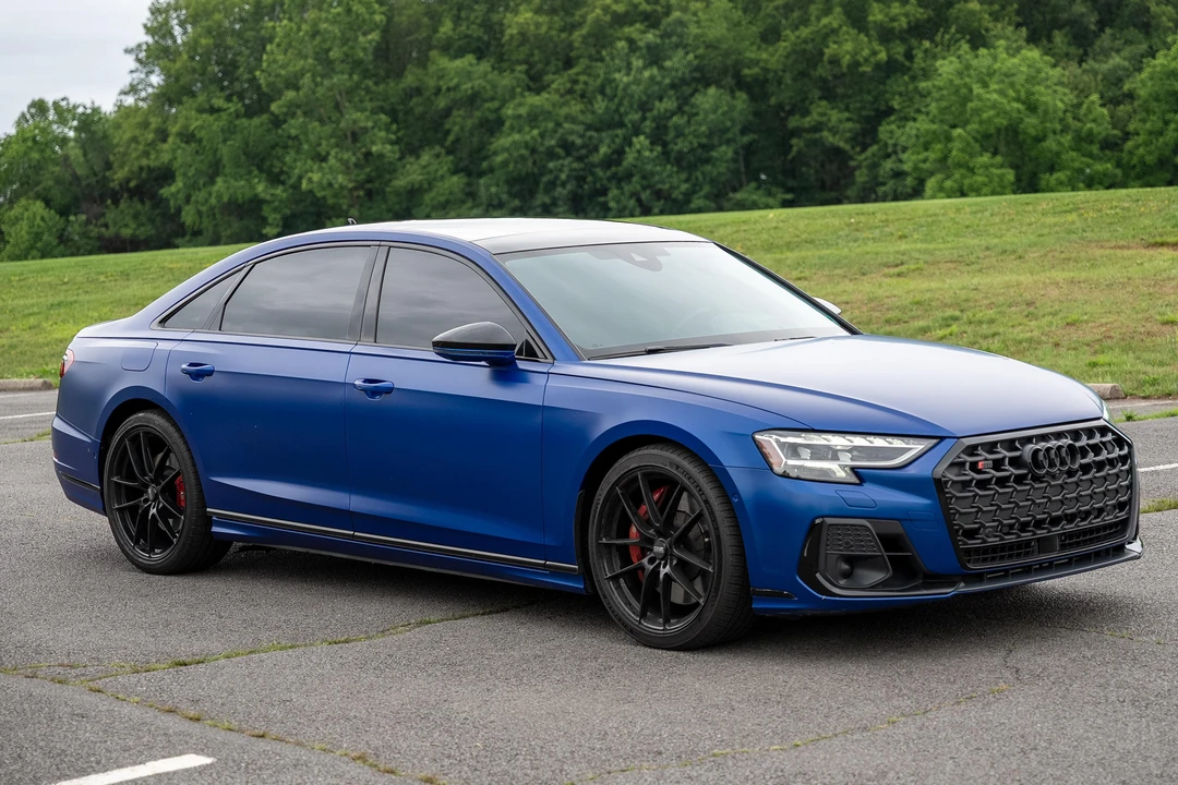 2022 Audi D5 S8 - Image 10 of 31