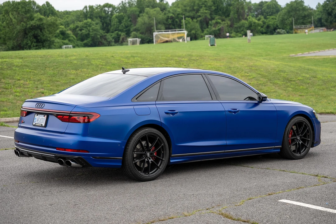2022 Audi D5 S8 - Image 9 of 31
