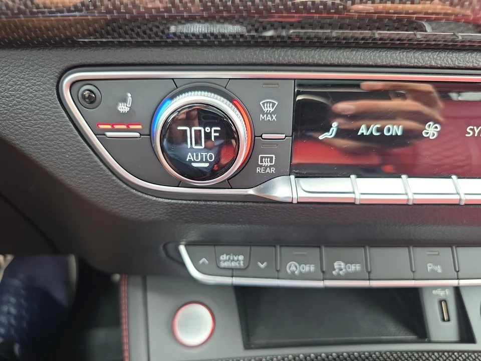 2022 Audi FY SQ5 - Image 25 of 31