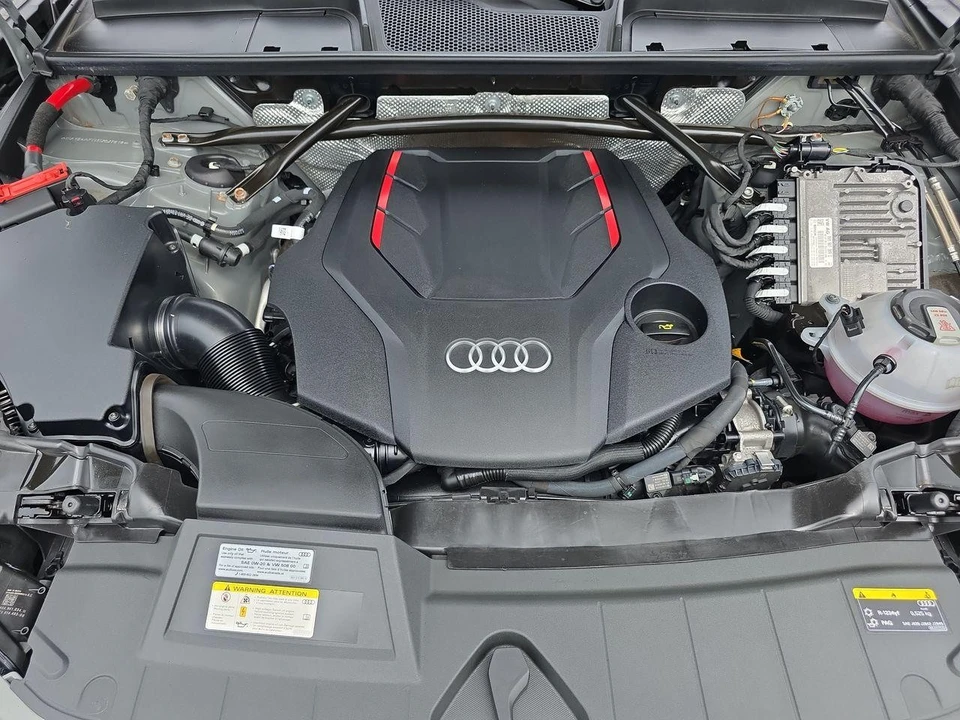 2022 Audi FY SQ5 - Image 13 of 31