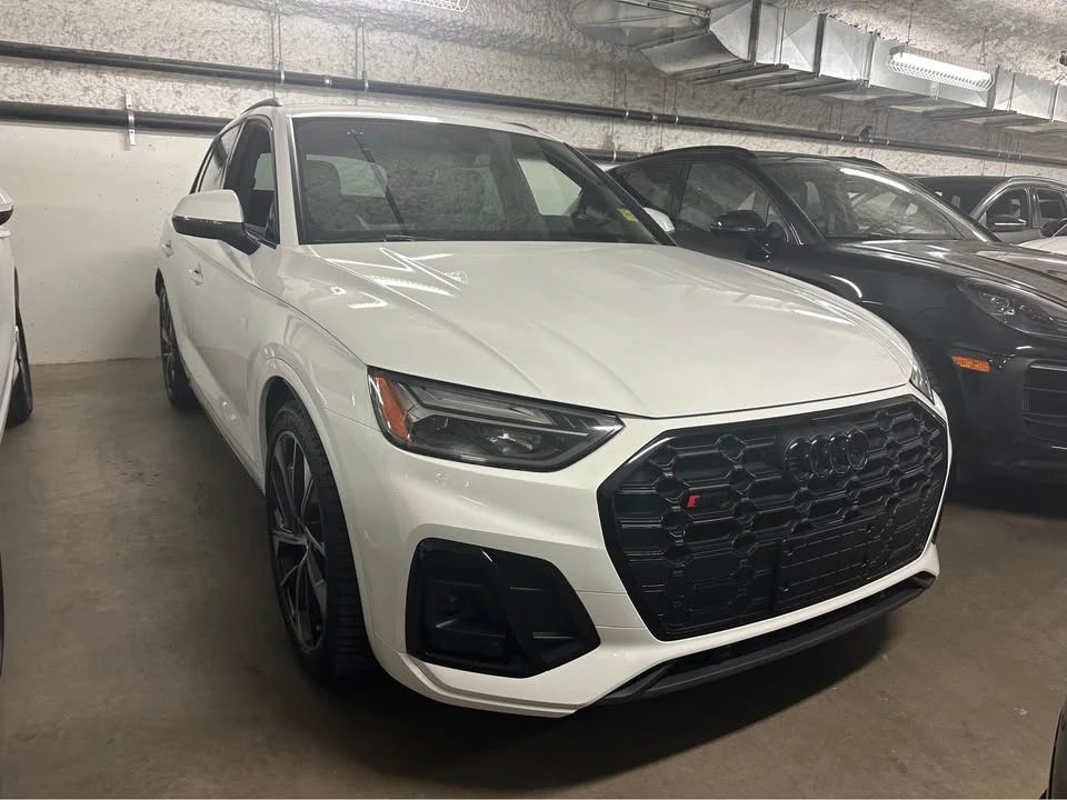 2022 Audi FY SQ5 - Image 2 of 9
