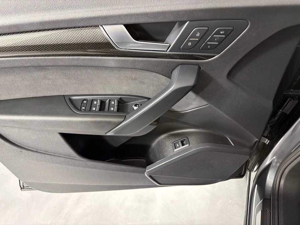 2022 Audi FY SQ5 - Image 11 of 27