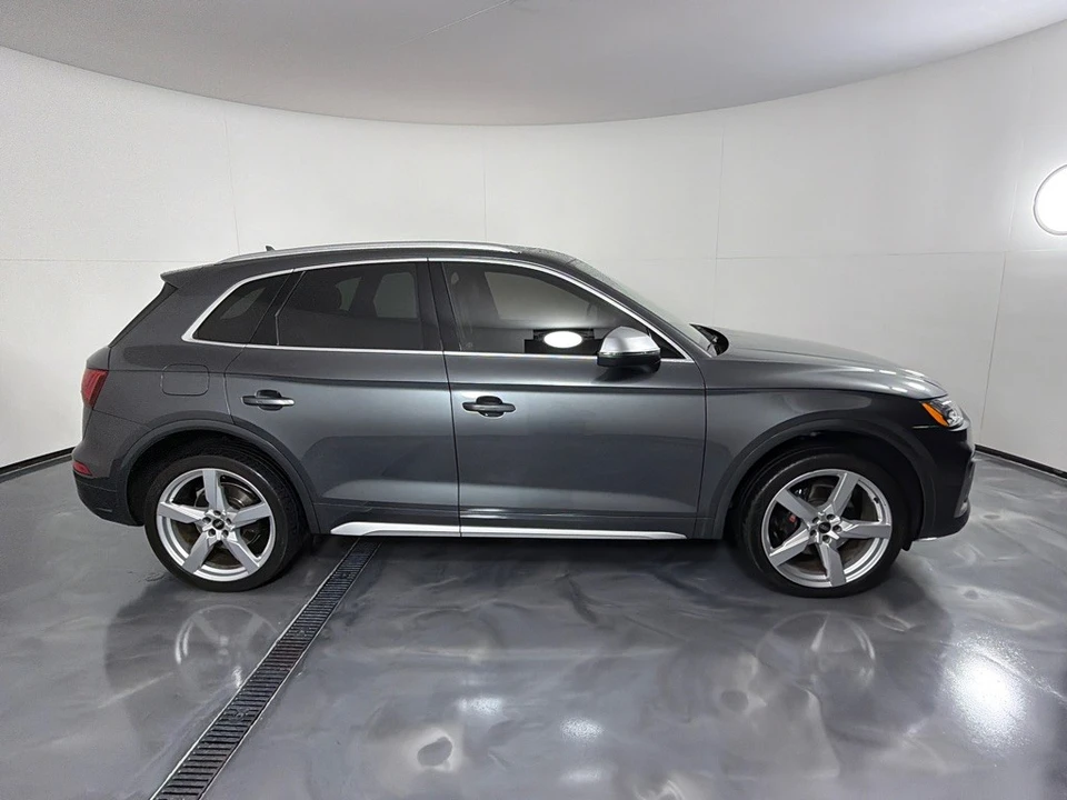 2022 Audi FY SQ5 - Image 4 of 27