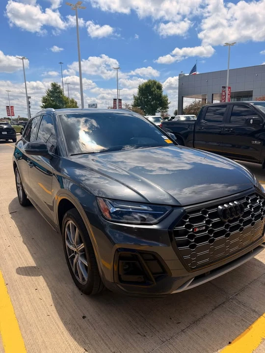 2022 Audi FY SQ5 - Image 2 of 9