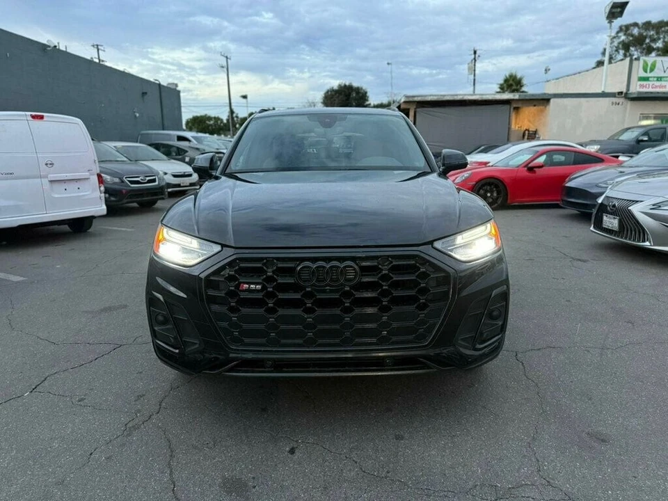 2022 Audi FY SQ5 - Image 2 of 21