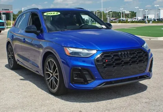 2022 Audi SQ5 Premium Plus