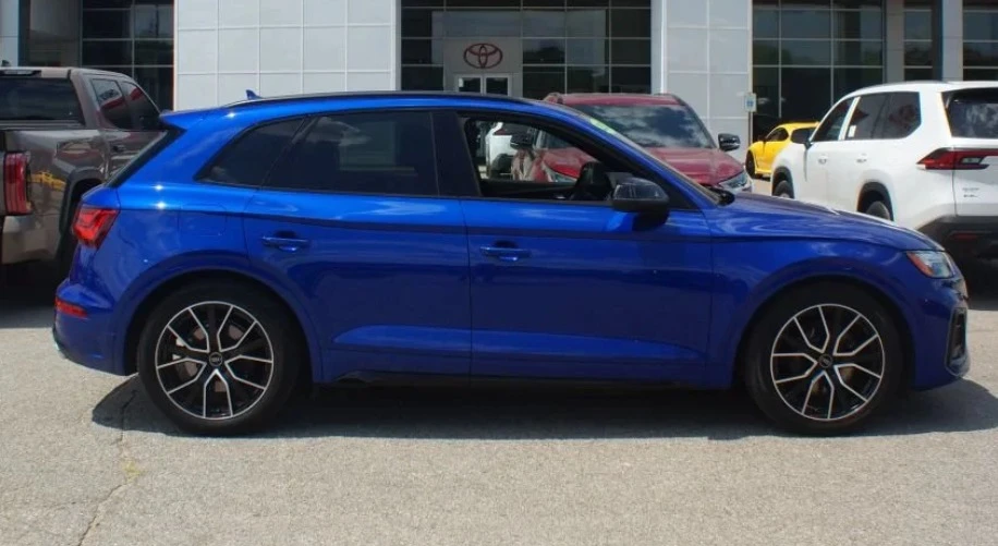 2022 Audi FY SQ5 - Image 2 of 13