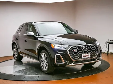 2022 Audi SQ5 Premium Plus
