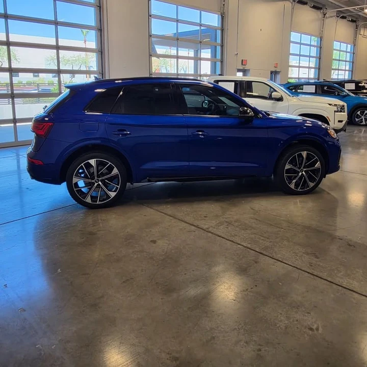 2022 Audi FY SQ5 - Image 6 of 15