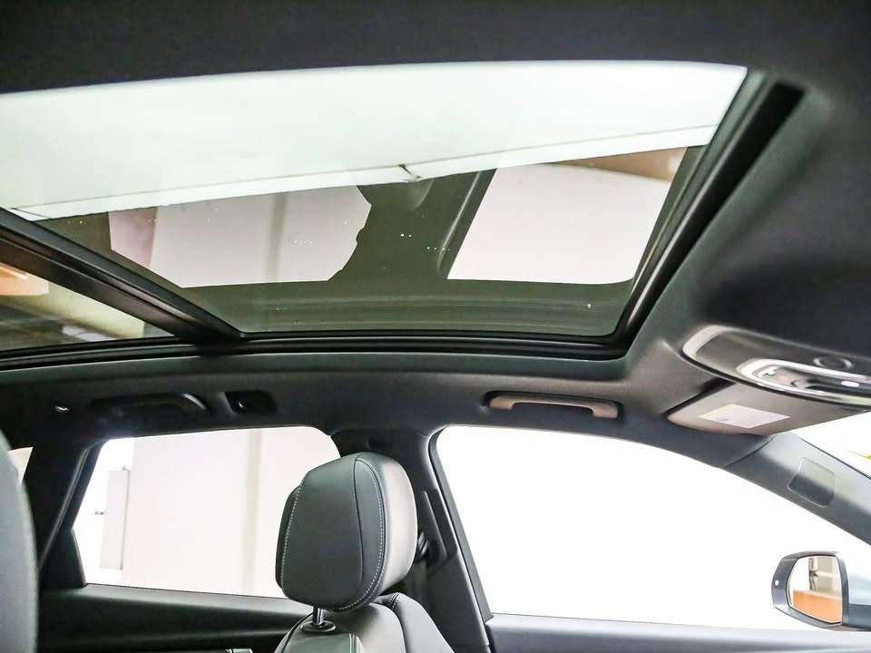 2022 Audi FY SQ5 - Image 11 of 18