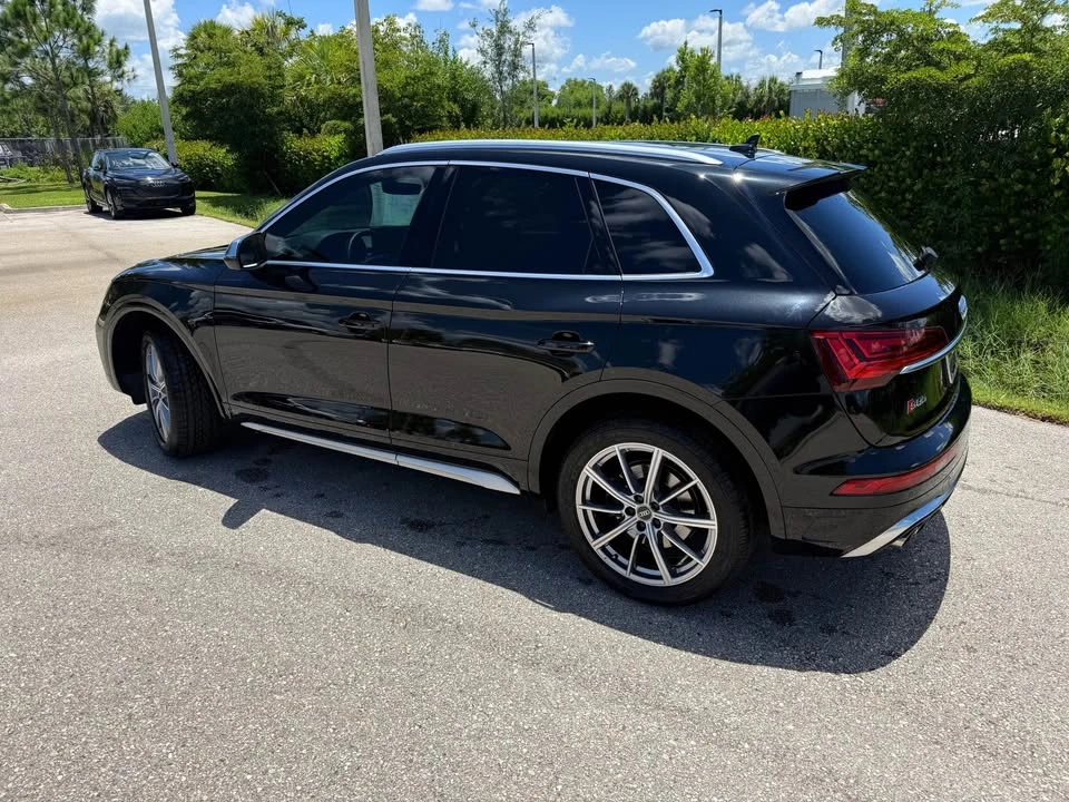 2022 Audi FY SQ5 - Image 8 of 20