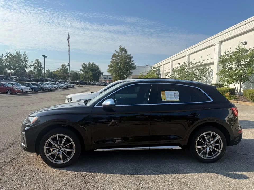 2022 Audi FY SQ5 - Image 2 of 5