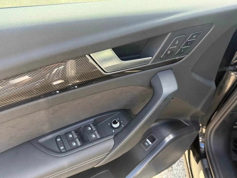 2022 Audi FY SQ5 - Image 2 of 16